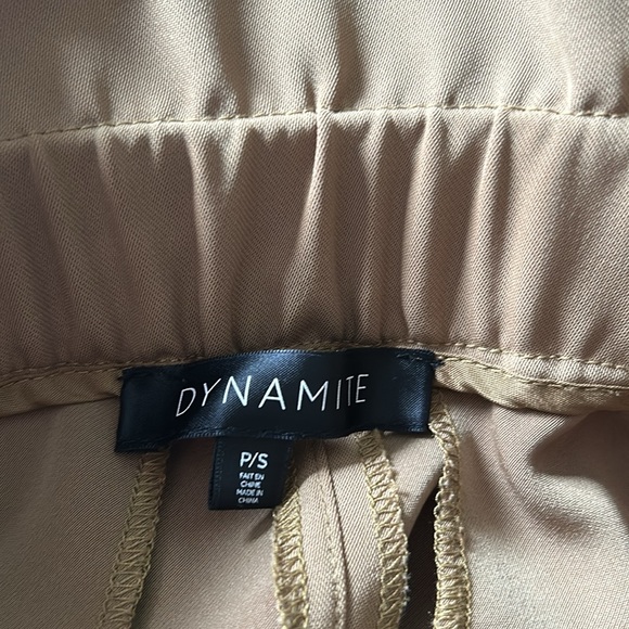 Olive green Dynamite short - Picture 3 of 3